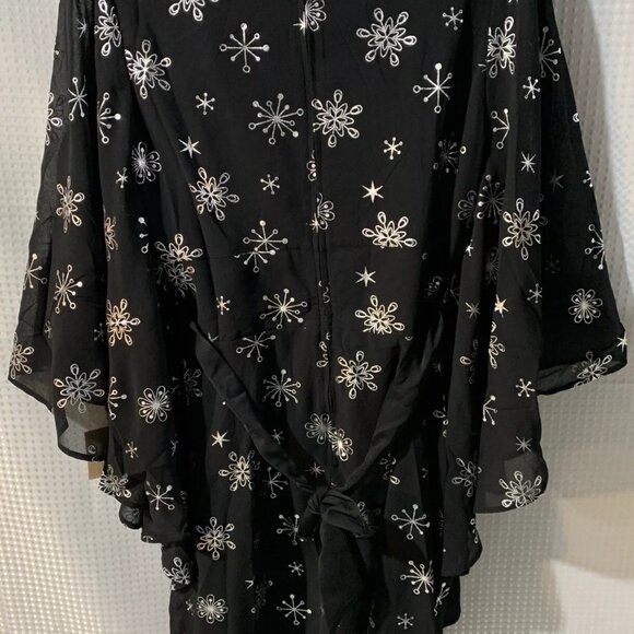 NWT M 6/8 Smak Parlour Black & Silver Snowflake “Social Climber” Caftan Dress - Picture 5 of 12